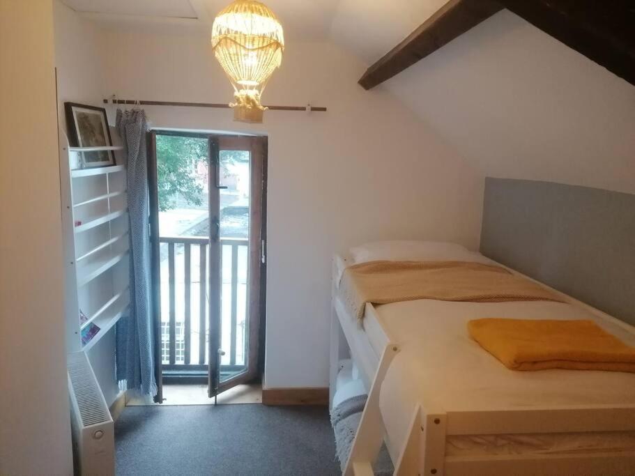 The Old Barn, Cosy Townhouse In Leominster Villa Luaran gambar