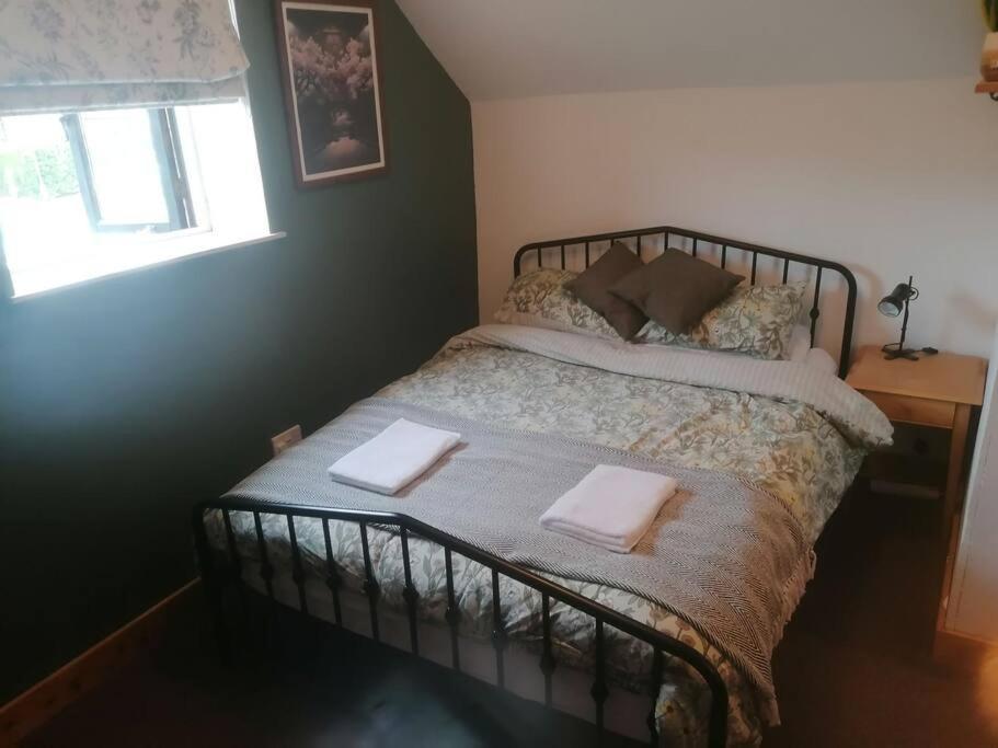 The Old Barn, Cosy Townhouse In Leominster Villa Luaran gambar